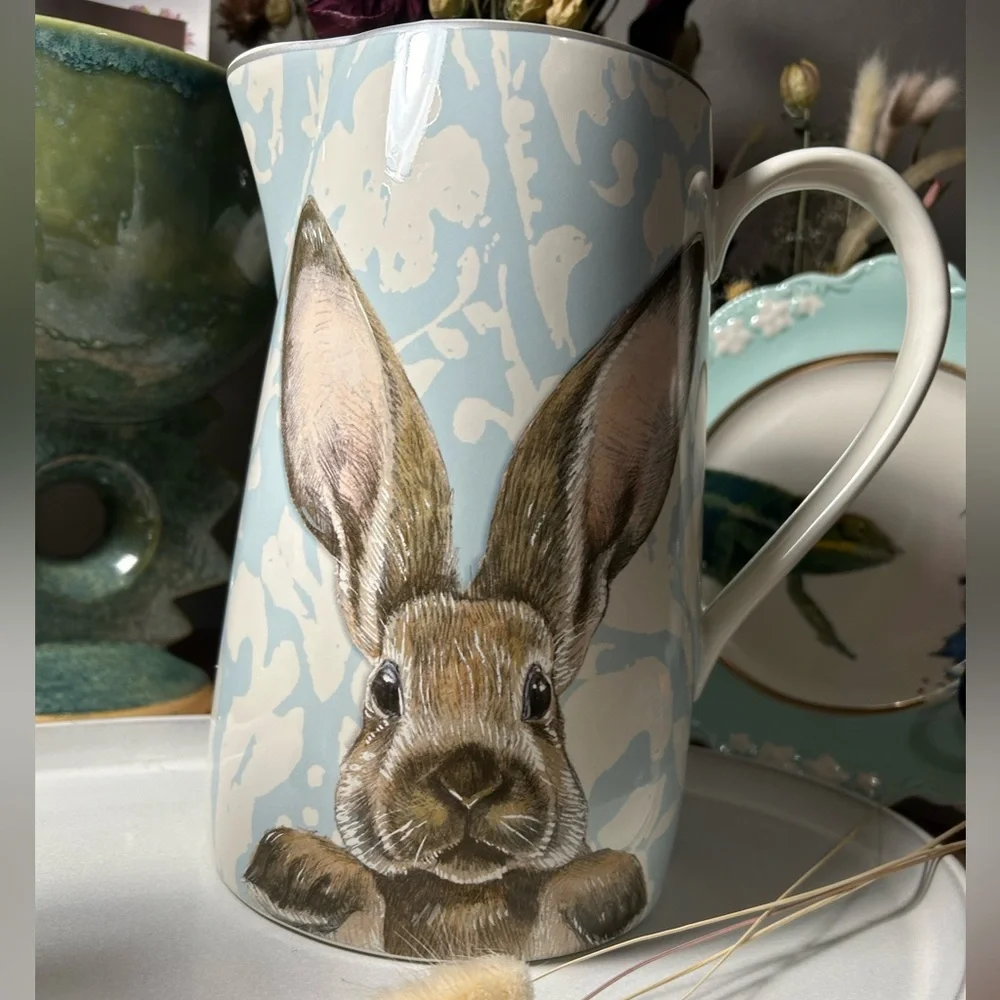 Williams Sonoma *RETIRED* Damask Bunny pitcher
